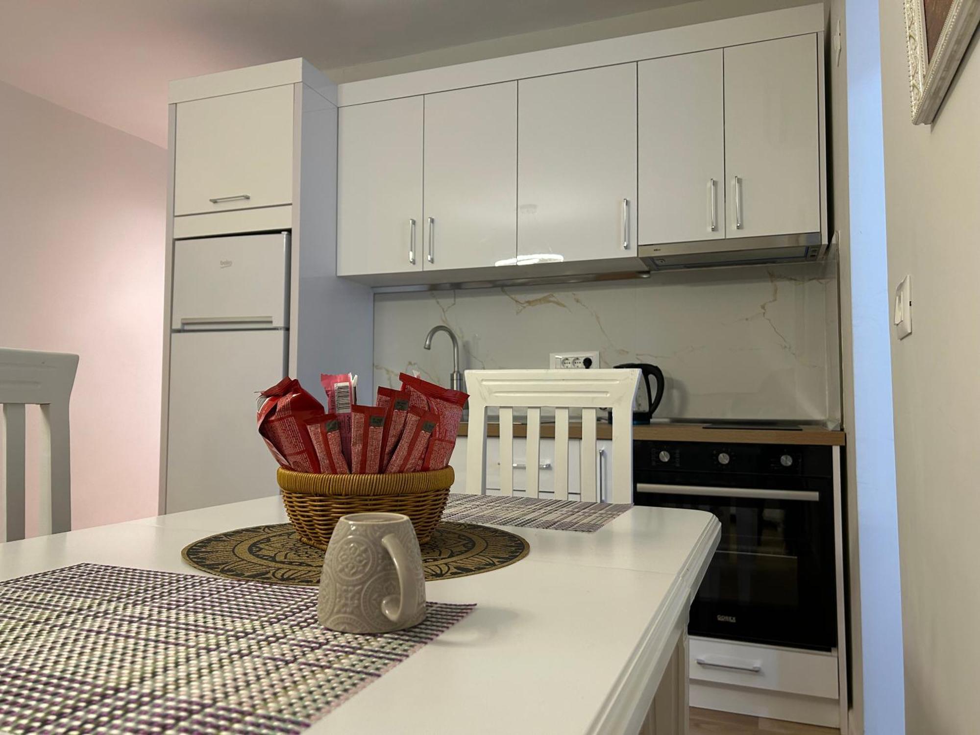 Апартаменты Skanderbeg Apartament Тирана Экстерьер фото
